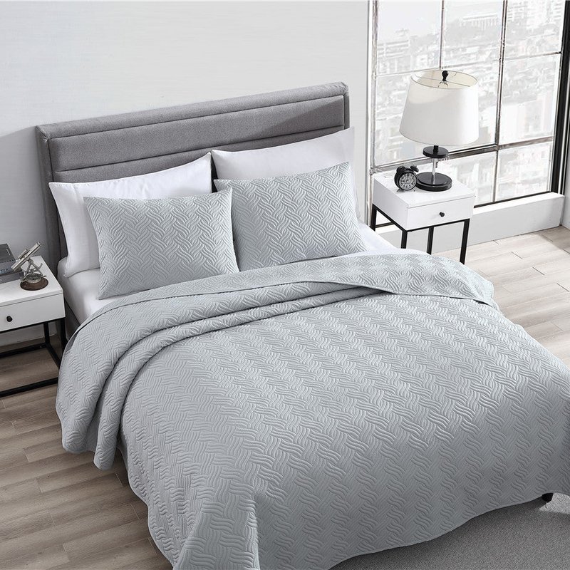 The Nesting Company Willow 3 Piece Quilt Set In Grey