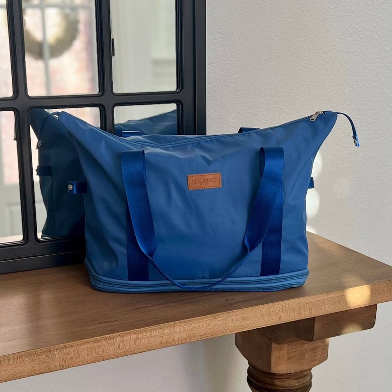Threaded Pear Expandable Tote In Blue