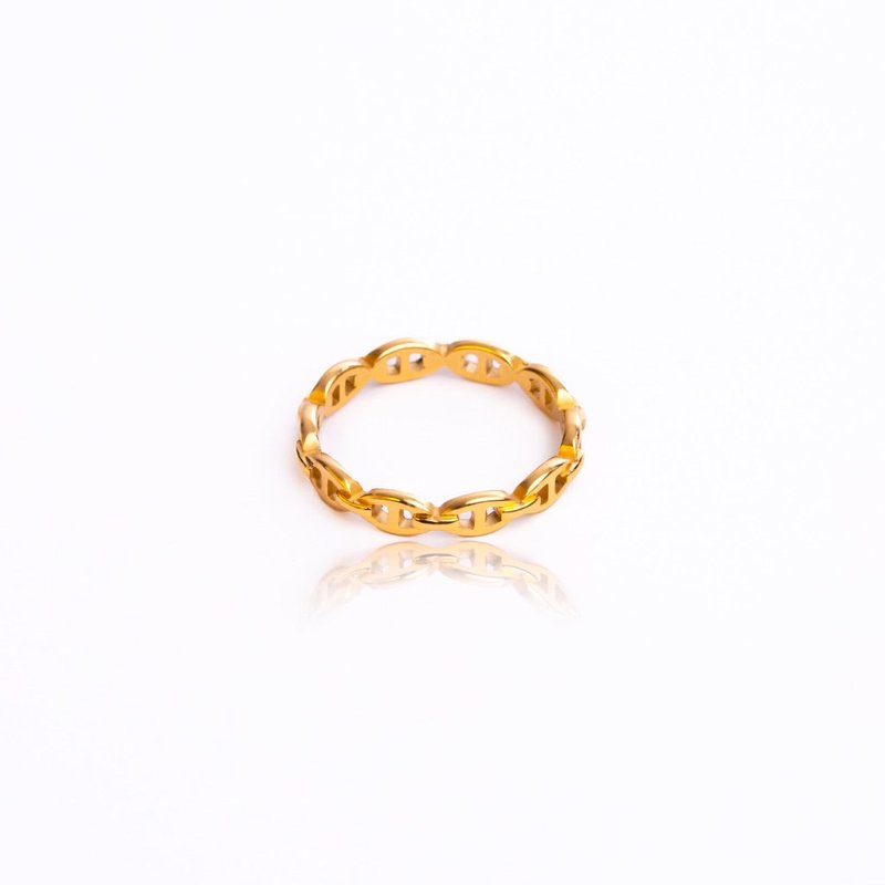 Shop Tseatjewelry Amour's Ring In Gold