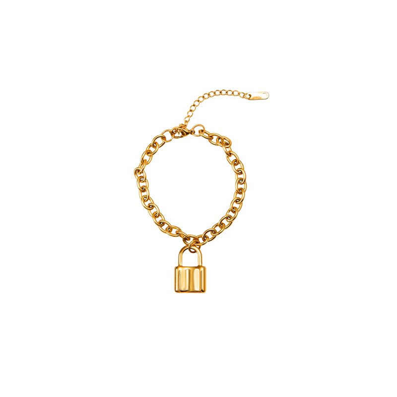 Shop Tseatjewelry Fab Bracelet In Gold