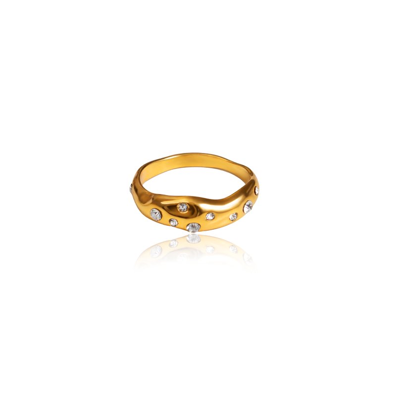 Shop Tseatjewelry Skip Ring In Gold