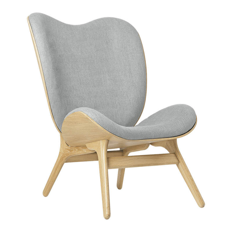 Wood: Oak/Upholstery: Sterling