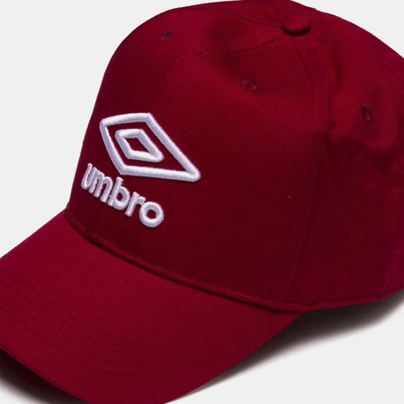 Umbro Logo Cap In Red