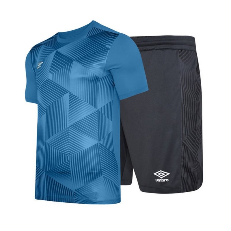 Umbro Mens Maxium Football Kit In Blue