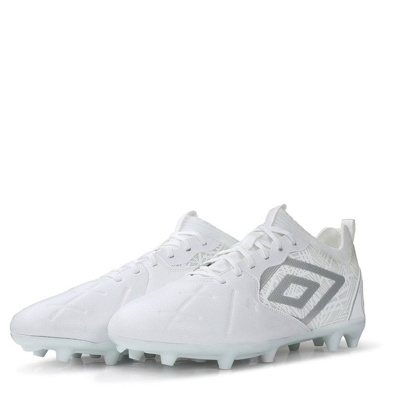 Umbro Mens Tocco 2 Premier Firm Ground Boots In White