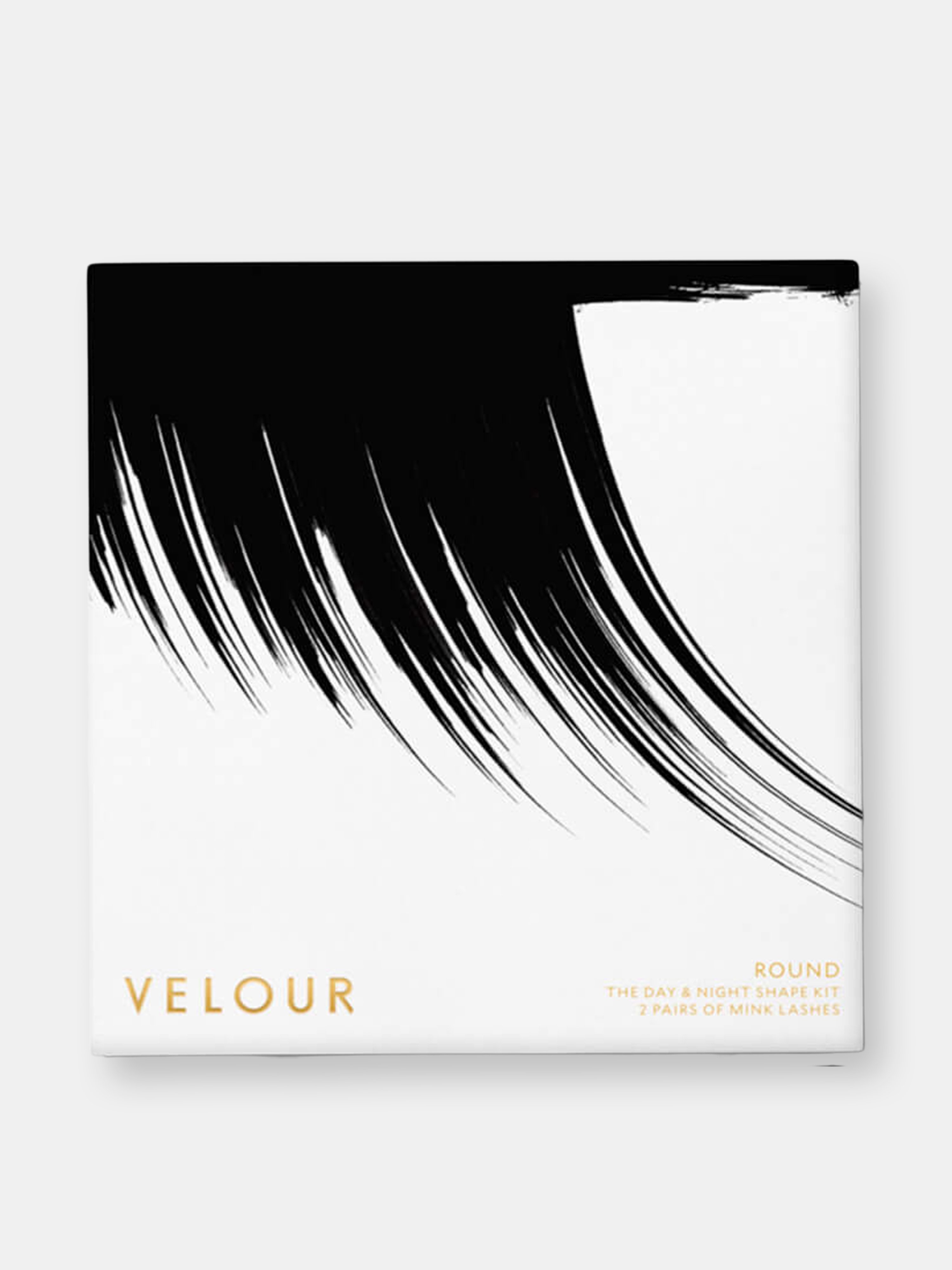 Velour Beauty Round Eye Shape Kit In Black