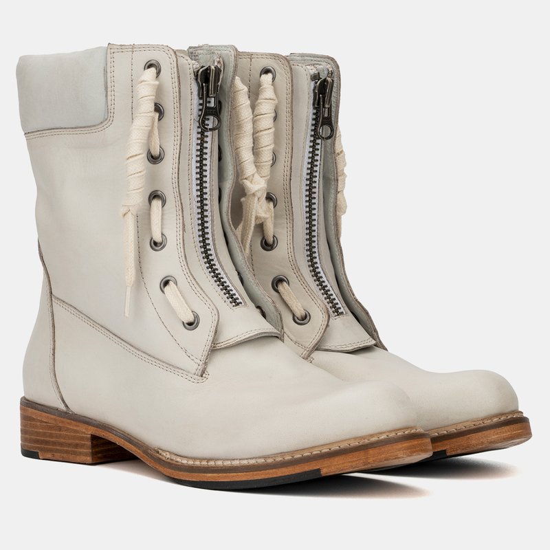 Vintage Foundry Co Women's Filo Boot In White