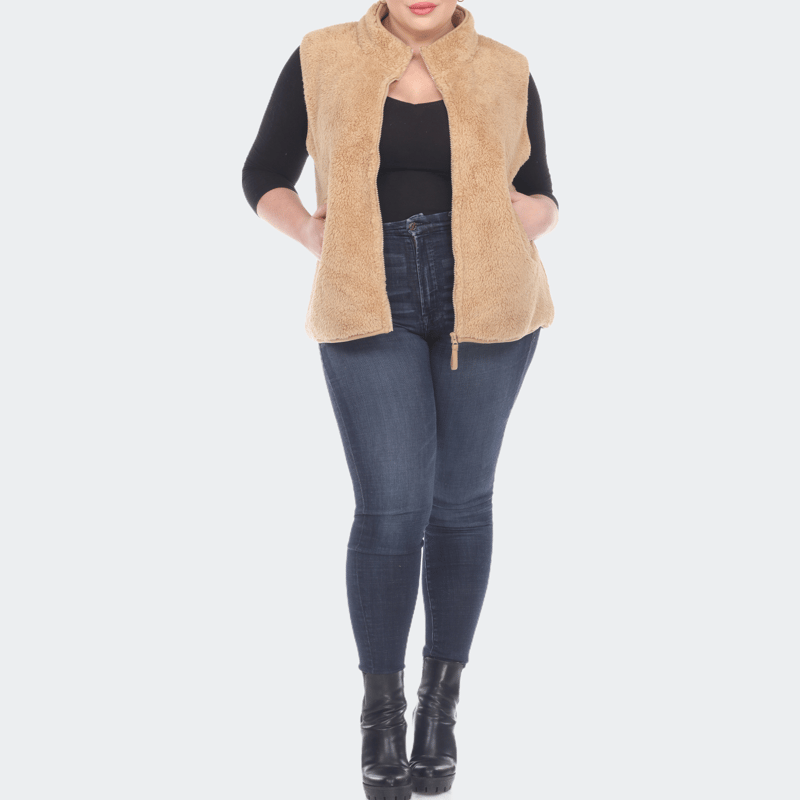 White Mark Plus Size Zip Up Sherpa Vest In Brown